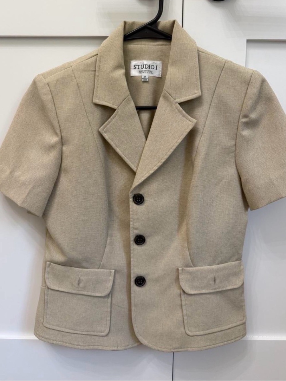 Studio I Beige Short-Sleeve Blazer